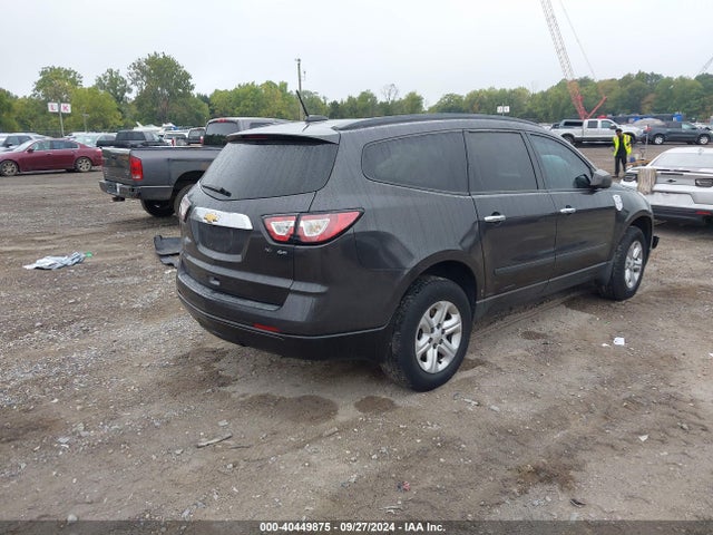 Chevrolet Traverse Ls 2017 1GNKRFED8HJ246353 Image 4