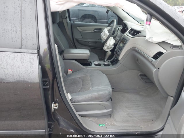 Chevrolet Traverse Ls 2017 1GNKRFED8HJ246353 Image 5