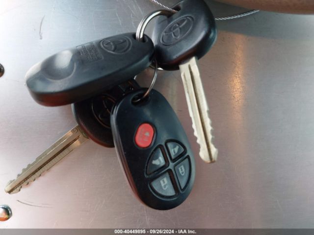 5TDKK3DC1ES485682 Toyota Sienna Le V6 8 Passenger