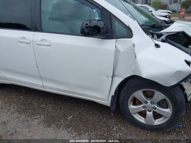 5TDKK3DC1ES485682 Toyota Sienna Le V6 8 Passenger