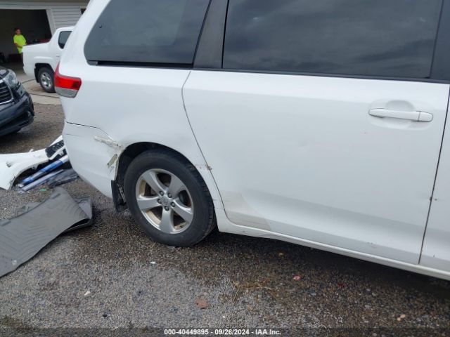 5TDKK3DC1ES485682 Toyota Sienna Le V6 8 Passenger