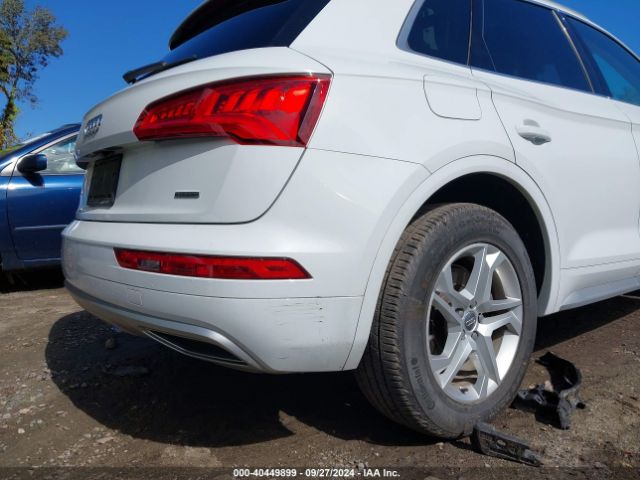 WA1ANAFY8K2047125 Audi Q5 45 Premium