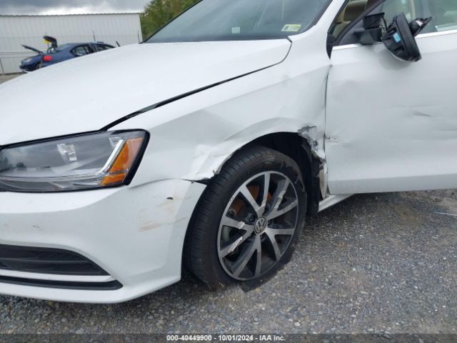 3VWDB7AJ9HM332178 Volkswagen Jetta 1.4t Se