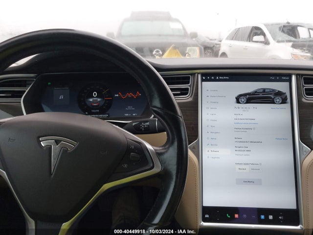 Tesla Model S P85 2014 5YJSA1H17EFP52666 Image 19