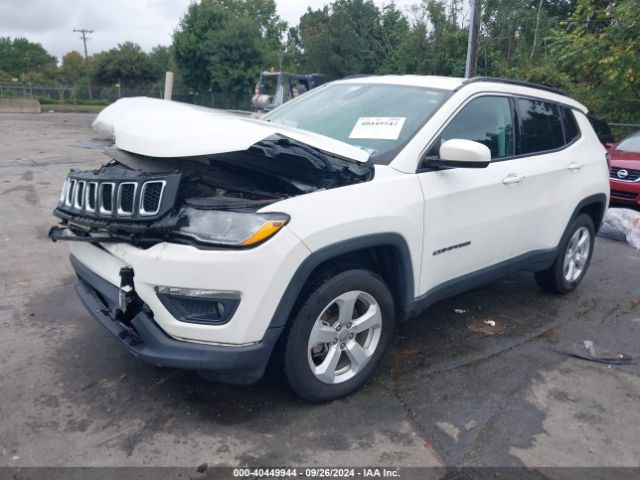 3C4NJDBB8KT601882 Jeep Compass Latitude 4x4