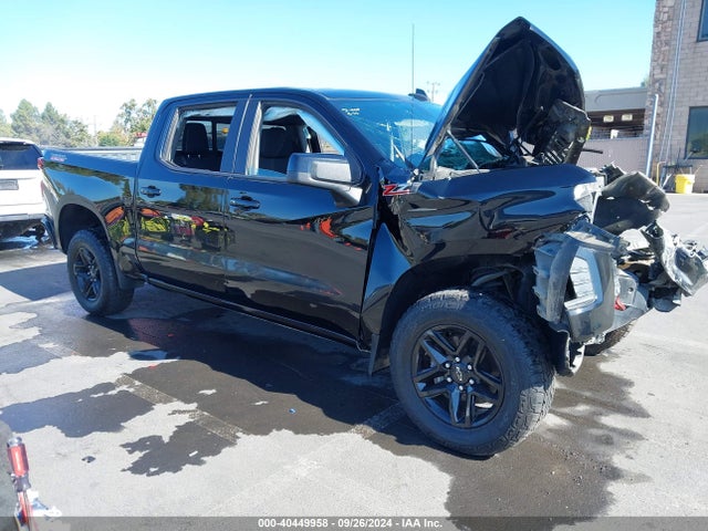 2019 3GCPYFED7KG242868 main image