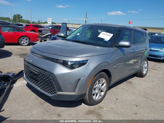 KIA SOUL LX 2024 KNDJ23AU4R7242022 Image 2