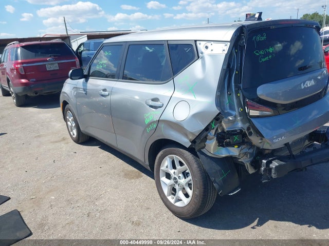 KIA SOUL LX 2024 KNDJ23AU4R7242022 Image 3
