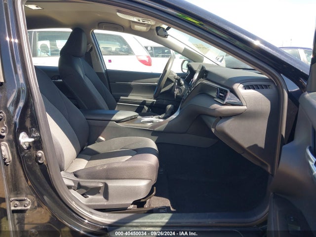 Toyota CAMRY LE 2022 4T1C11AK8NU645975 Image 5