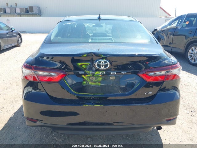 Toyota CAMRY LE 2022 4T1C11AK8NU645975 Image 6