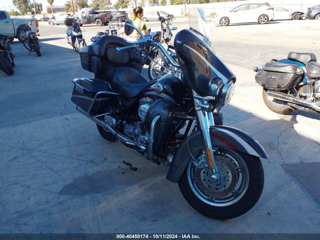 2006 HARLEY-DAVIDSON FLHTCUSE 1HD1PRE326Y952644