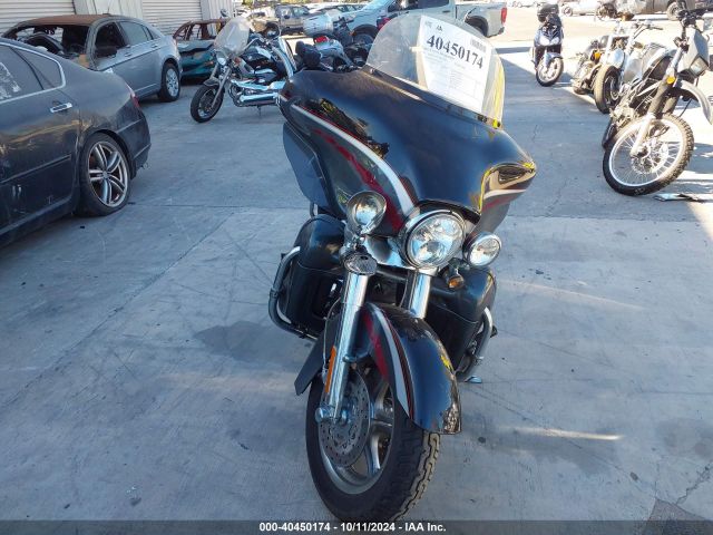2006 HARLEY-DAVIDSON FLHTCUSE 1HD1PRE326Y952644 Photo 4
