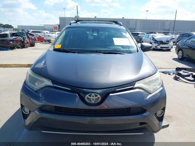 Toyota Rav4 Xle 2017 JTMWFREV7HJ117260 Image 13