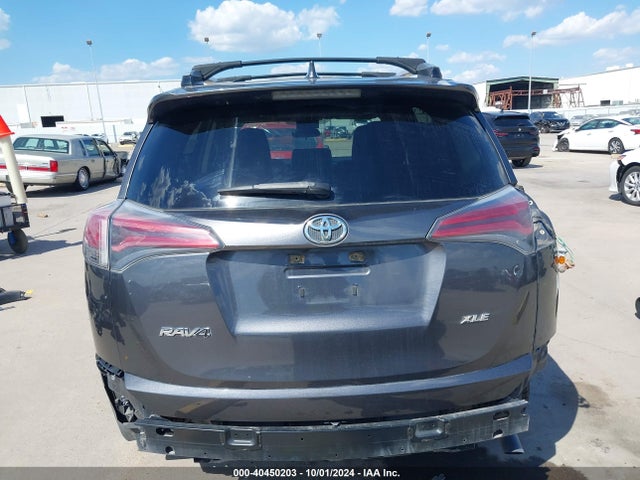 Toyota Rav4 Xle 2017 JTMWFREV7HJ117260 Image 17