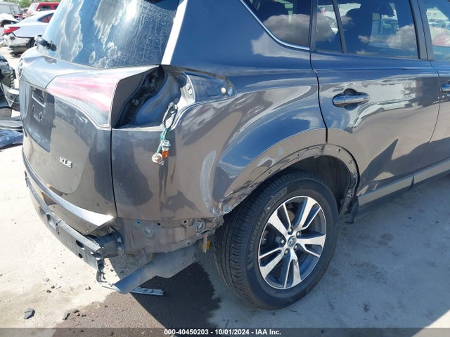 Toyota Rav4 Xle 2017 JTMWFREV7HJ117260 Image 22