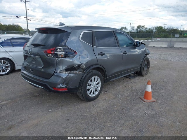 Nissan ROGUE S 2017 JN8AT2MT7HW388806 Image 4