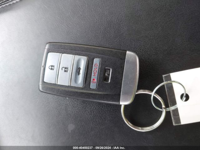 JH4KC1F3XEC004732 Acura RLX