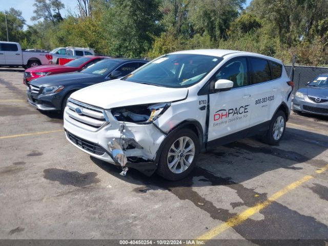 1FMCU0GD5KUB58559 Ford ESCAPE SE