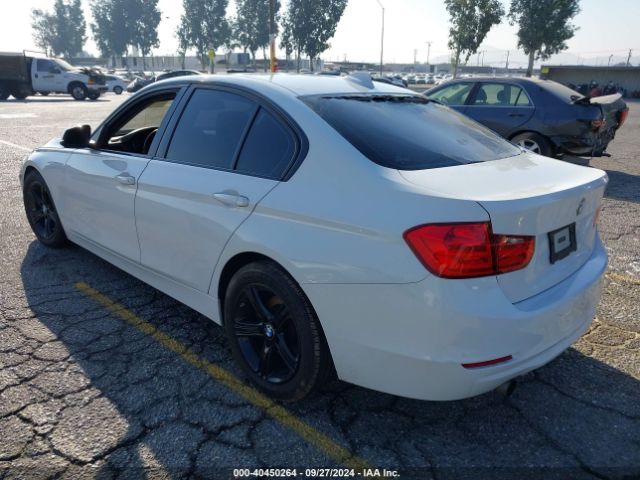 WBA3A5C56FF606629 BMW 328I