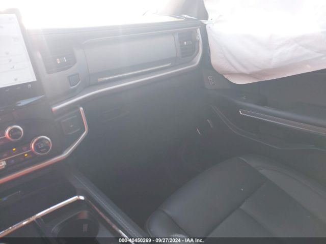 1FMJU1H86PEA57577 Ford Expedition Xlt