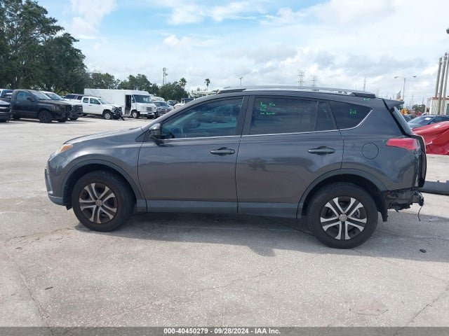 Toyota RAV4 LE 2018 2T3ZFREV5JW451999 Image 15