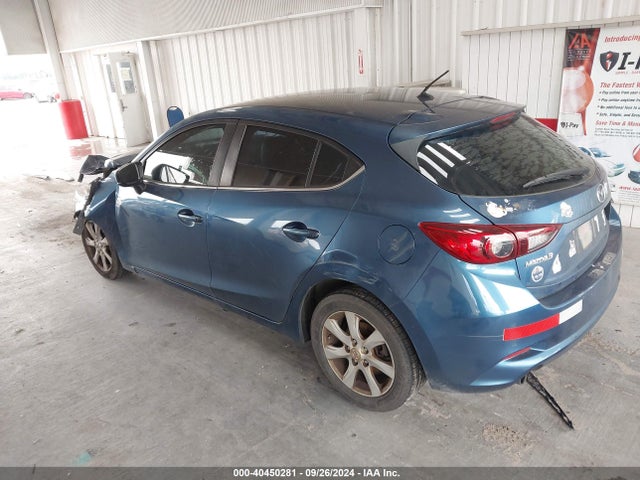 3MZBN1L70HM142704 Mazda Mazda3 Touring