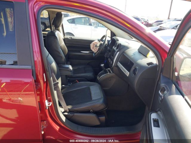 1C4NJDEB8ED502114 Jeep Compass Latitude
