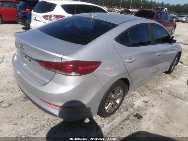 KMHD84LFXJU522366 Hyundai ELANTRA SEL