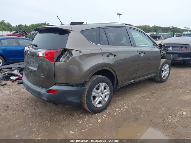 Toyota RAV4 LE 2015 JTMBFREV6FD142273 Image 4