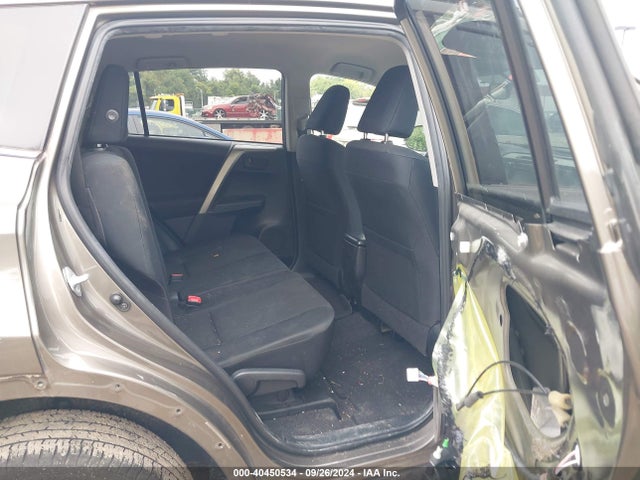 Toyota RAV4 LE 2015 JTMBFREV6FD142273 Image 8