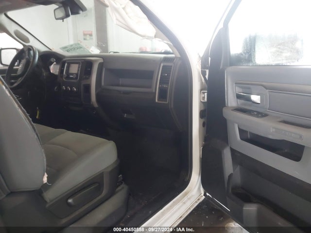 3C6JR6DT4GG255846 RAM 1500 Tradesman