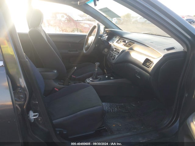 2004 MITSUBISHI LANCER JA3AJ86E84U032257 Photo 4