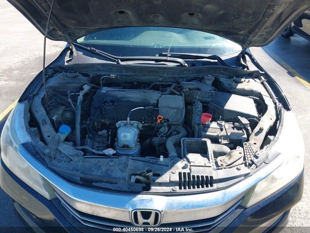 Honda ACCORD LX 2017 1HGCR2F32HA142356 Image 10