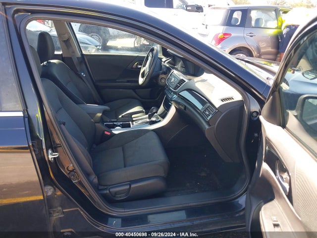 Honda ACCORD LX 2017 1HGCR2F32HA142356 Image 5