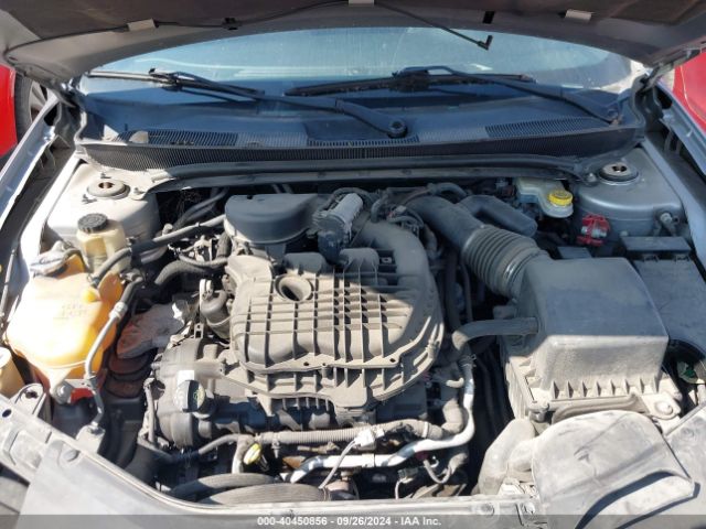 1C3CCBAG8EN171041 Chrysler 200 LX