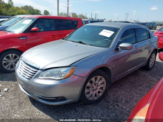 1C3CCBAG8EN171041 Chrysler 200 LX
