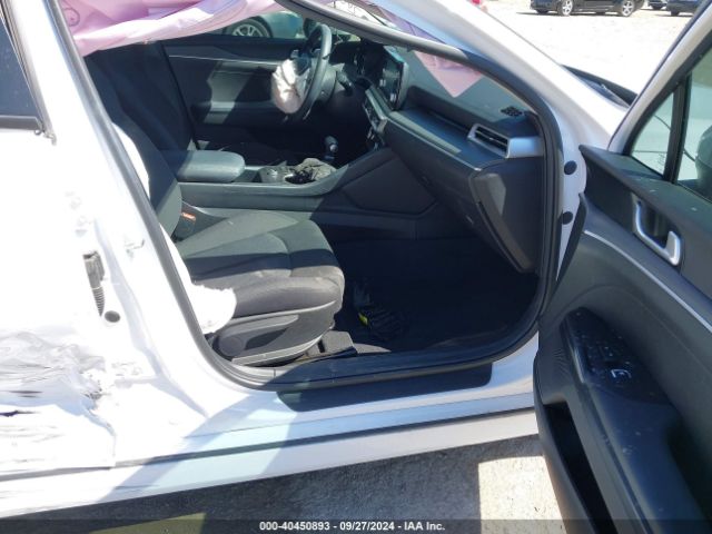 5XXG14J22PG214001 KIA K5 LXS