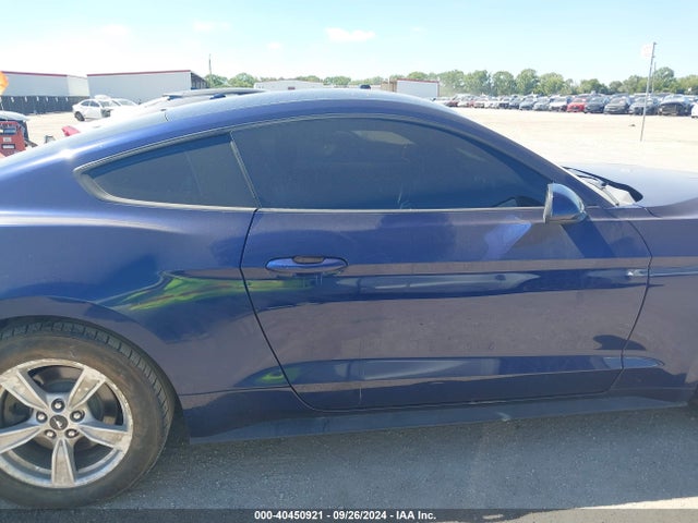 Ford Mustang Ecoboost Fastback 2020 1FA6P8TH6L5133476 Image 11