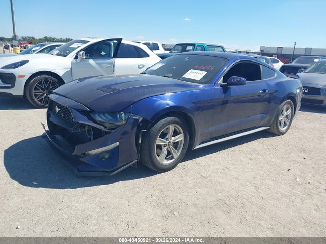 Ford Mustang Ecoboost Fastback 2020 1FA6P8TH6L5133476 Image 2
