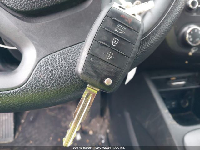 KNAFK4A60G5619528 KIA FORTE LX