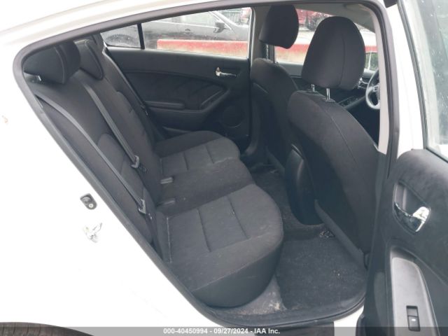 KNAFK4A60G5619528 KIA FORTE LX