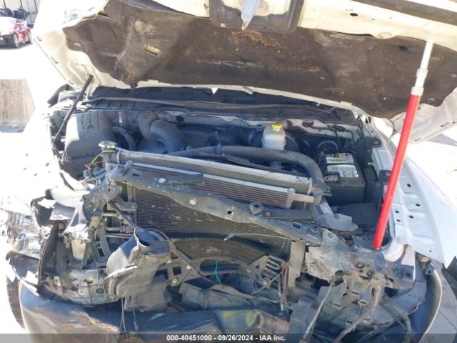 3C7WR4AT7FG634123 RAM 2500 Tradesman
