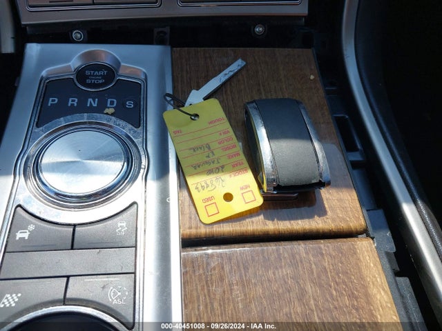 2010 JAGUAR XF SAJWA0HE0AMR68893 Photo 10