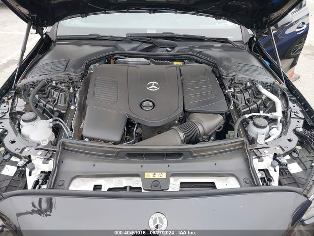 W1KAF4GB3PR126219 Mercedes-Benz C 300 Sedan