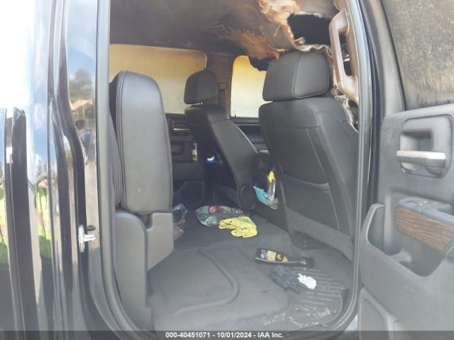 1GT12UEY4HF118033 GMC Sierra 2500hd Denali