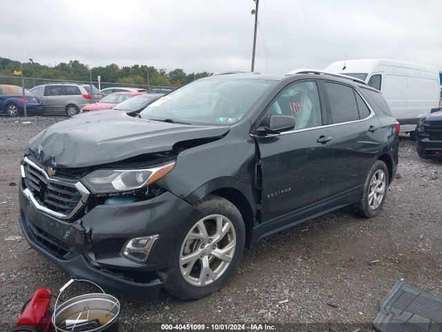 Chevrolet EQUINOX LT 2018 2GNAXTEX7J6342830 Image 2