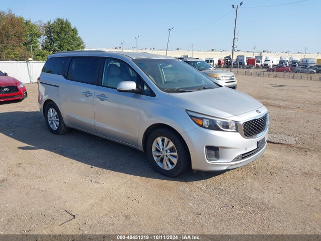 KIA SEDONA LX 2015 KNDMB5C15F6071729 Image 1