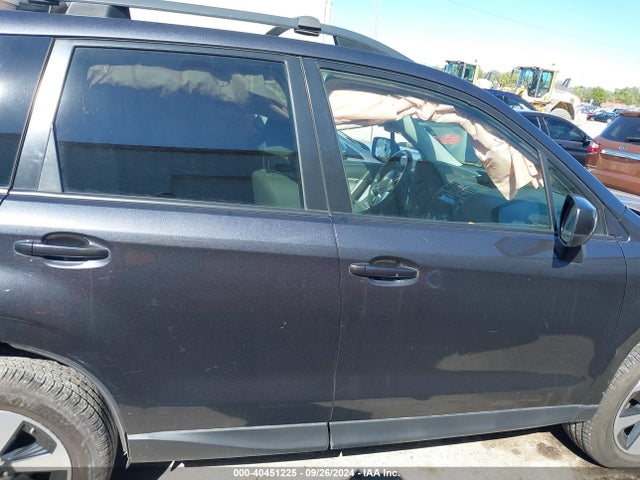 Subaru Forester 2.5i Premium 2017 JF2SJAECXHH809731 Image 13