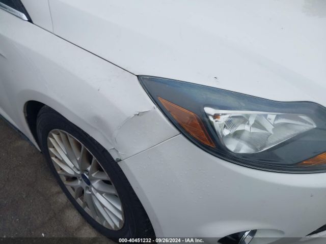 1FADP3J23EL365993 Ford Focus Titanium