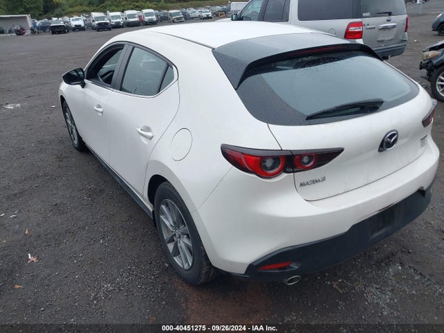 JM1BPAJM3P1618414 Mazda MAZDA3